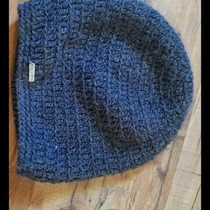 King and fifth knit beanie NWOT